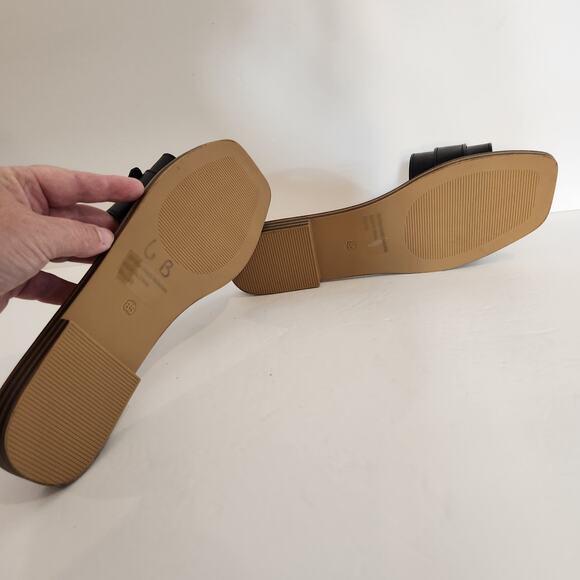 WILD DIVA LOUNGE Black Gold Faux Leather Crystal Embelished Buckle Womens 8.5 - Picture 11 of 12